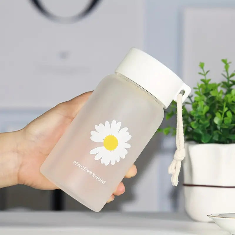 1pc Little Daisy Matte Glass Water Bottle with Rope