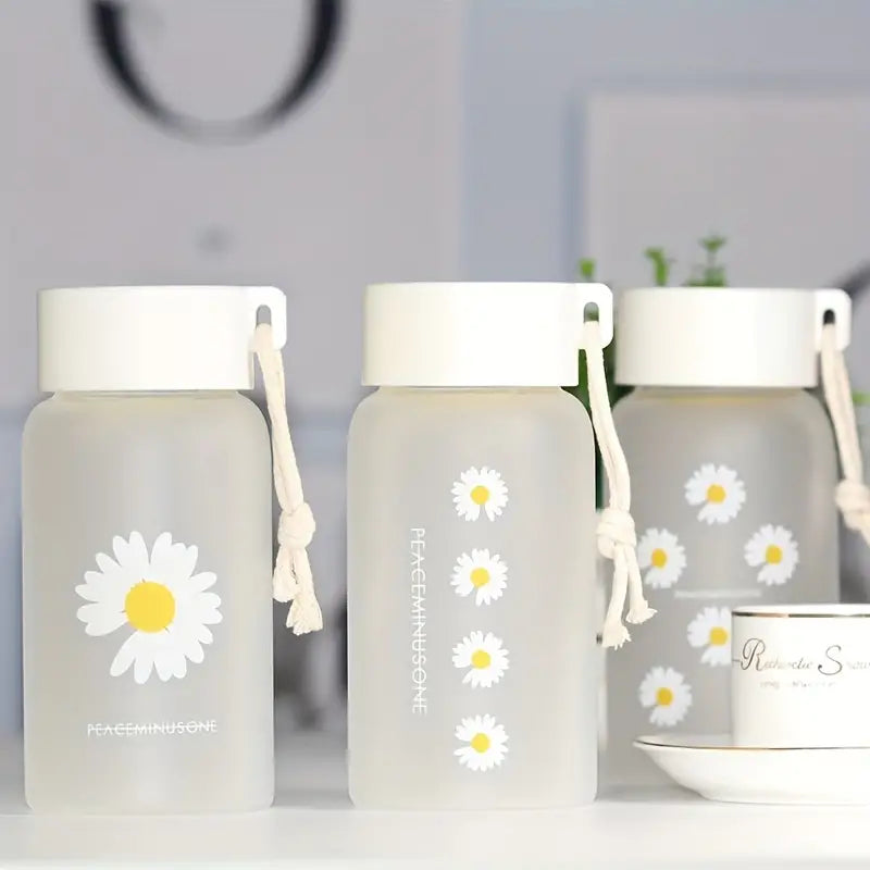 1pc Little Daisy Matte Glass Water Bottle with Rope